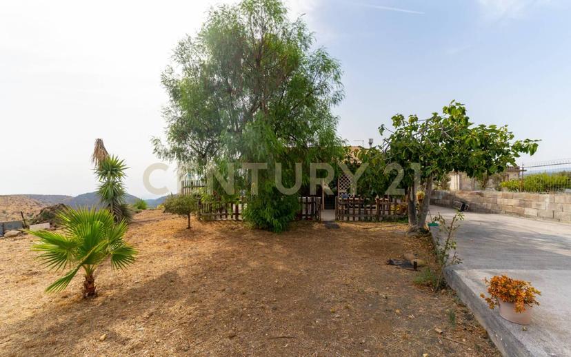 Villa unifamiliare via Salso 15, Palermo - Indipendenza, Catania — foto 24 di 55