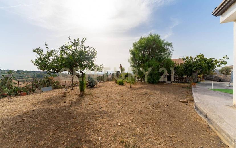 Villa unifamiliare via Salso 15, Palermo - Indipendenza, Catania — foto 8 di 55
