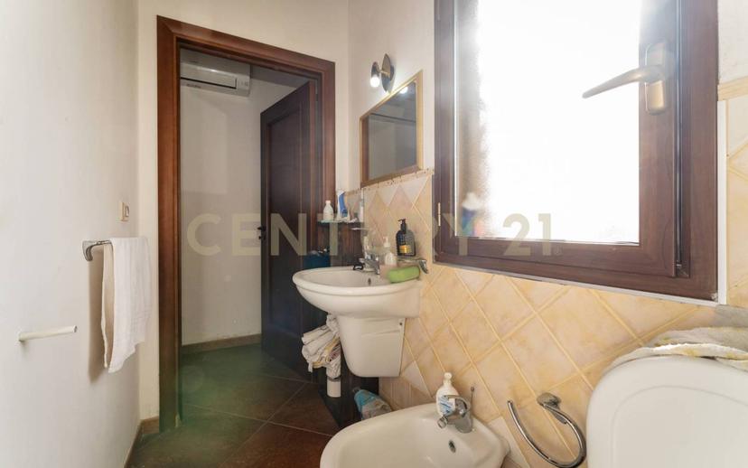 Villa unifamiliare via Salso 15, Palermo - Indipendenza, Catania — foto 26 di 55