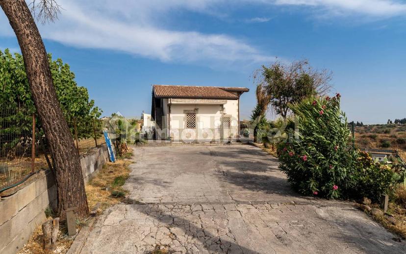 Villa unifamiliare via Salso 15, Palermo - Indipendenza, Catania — foto 27 di 55