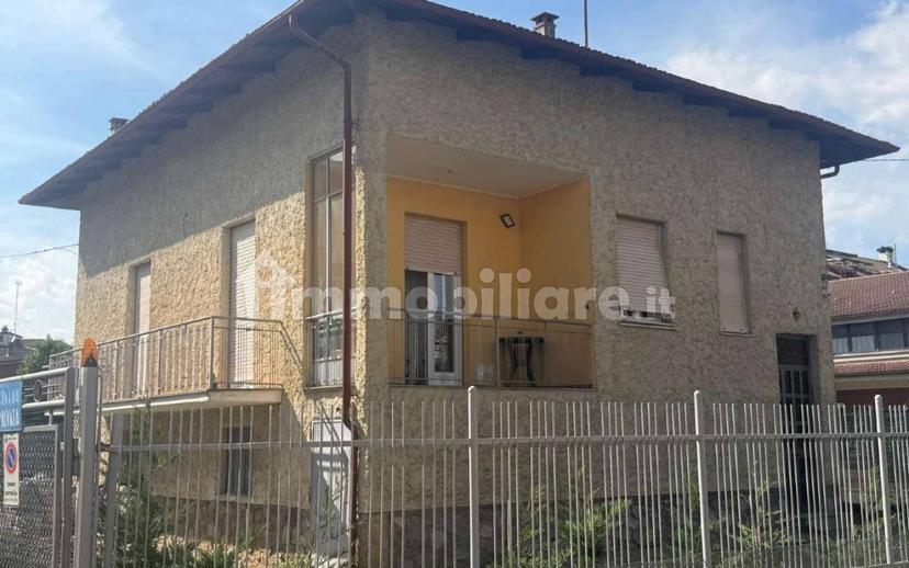 Terratetto unifamiliare 81 m², Centro, Borgo San Dalmazzo — foto 8 di 20