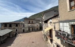 Quadrilocale via San Giorgio 25, Montagna in Valtellina