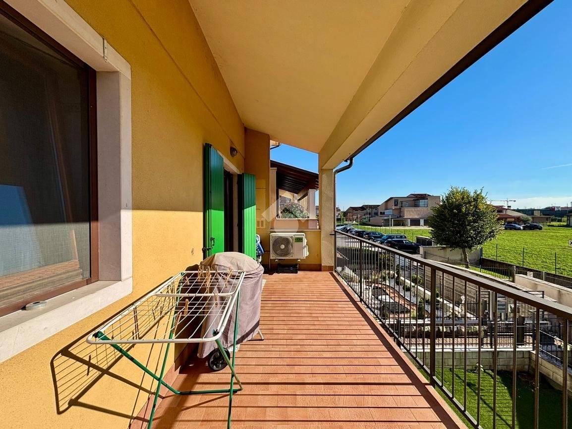 Bilocale via Tezze, Caselle, Sommacampagna
