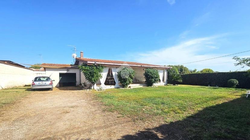 Villa unifamiliare Strada Del Bottero 235, Lido di Foce Verde, Latina — foto 31 di 33