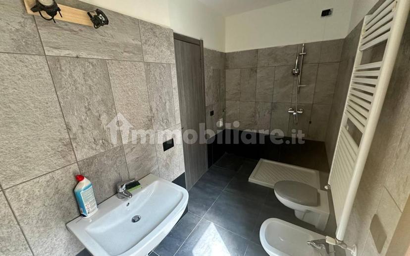 Bilocale via Gaetano Donizetti 7, Centro, Bernareggio — foto 5 di 17