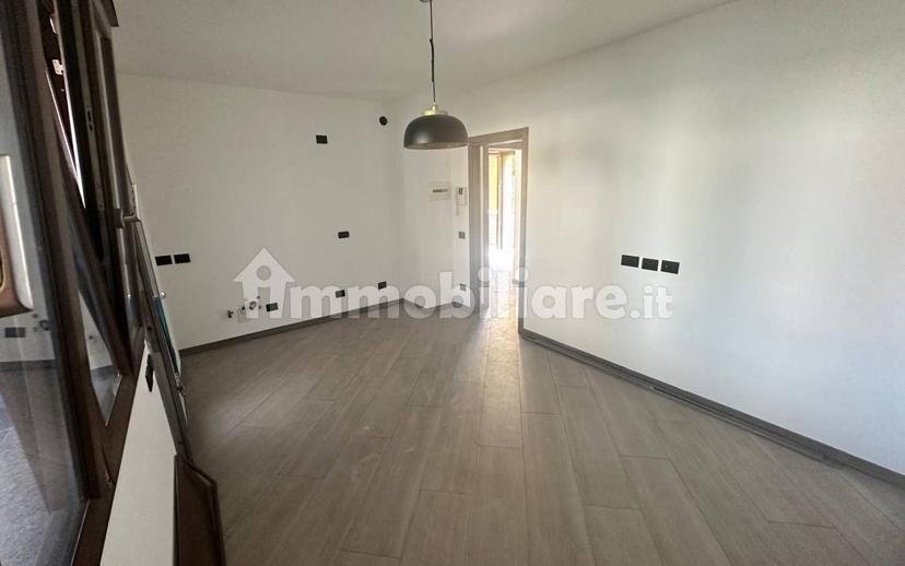 Bilocale via Gaetano Donizetti 7, Centro, Bernareggio — foto 2 di 17
