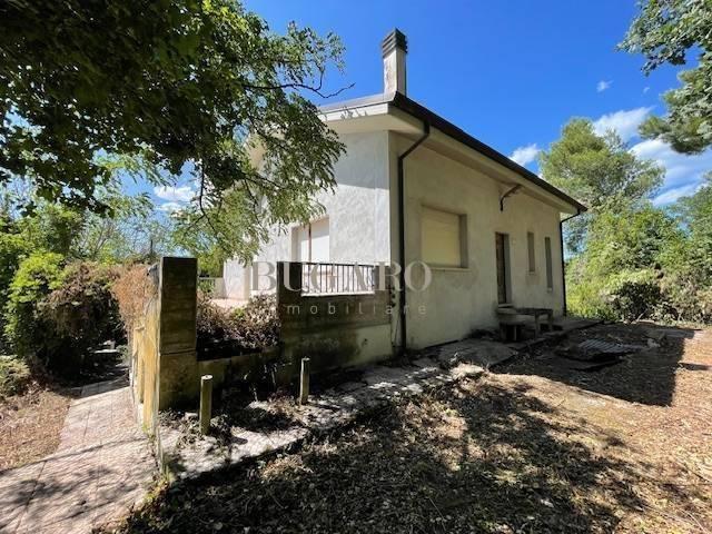 Villa unifamiliare, da ristrutturare, 365 m², Saline, Senigallia — foto 3 di 12
