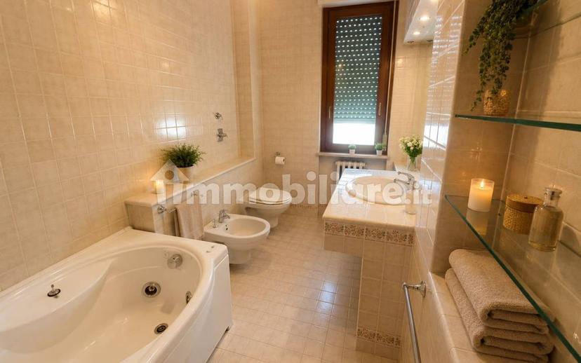 Trilocale via Angelo Farina 25, Villasanta — foto 3 di 22
