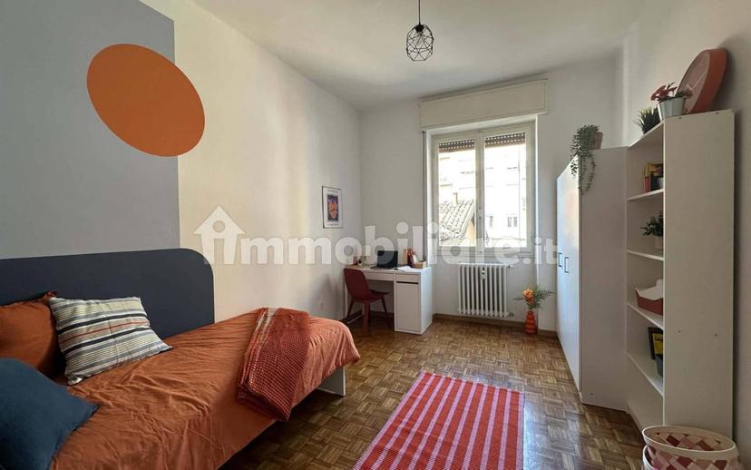 Stanza in affitto in appartamento via dei Bagni, Brescia
