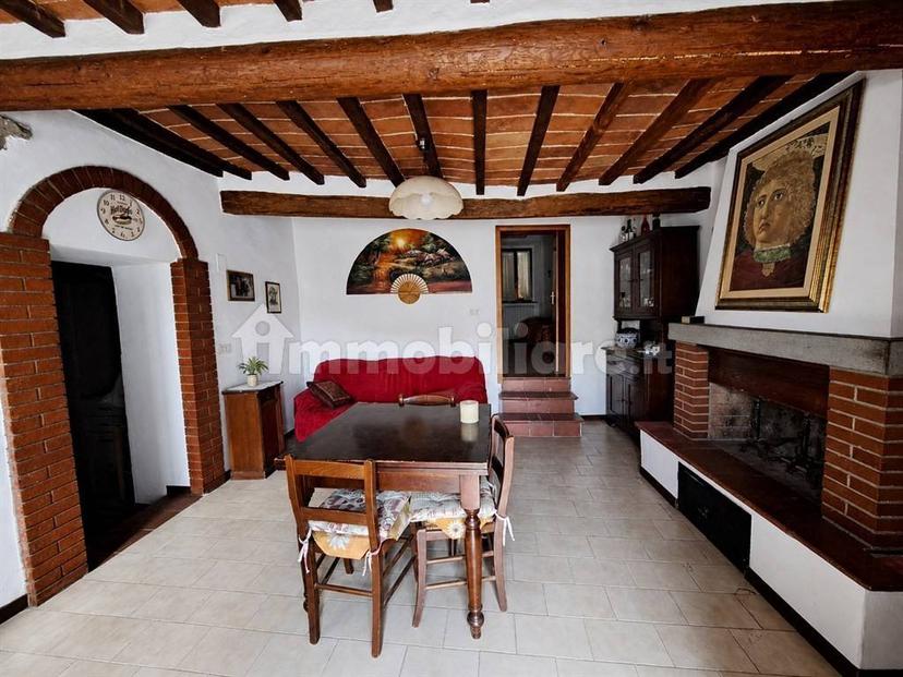 Trilocale buono stato, piano terra, Agazzi, Arezzo
