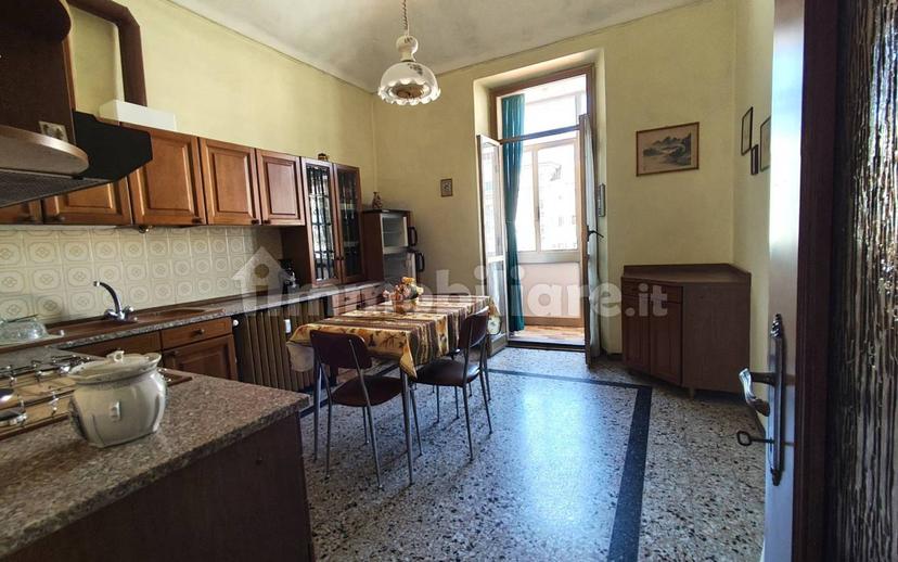 Appartamento via Felice Cavallotti 14, Centro, Cuneo — foto 9 di 19