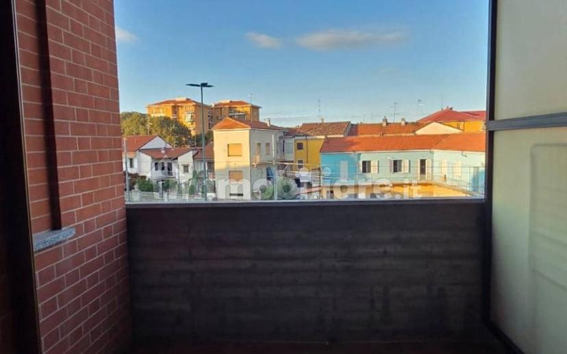 Bilocale via Enrico Bertana 55, Centro, Casale Monferrato — foto 5 di 17