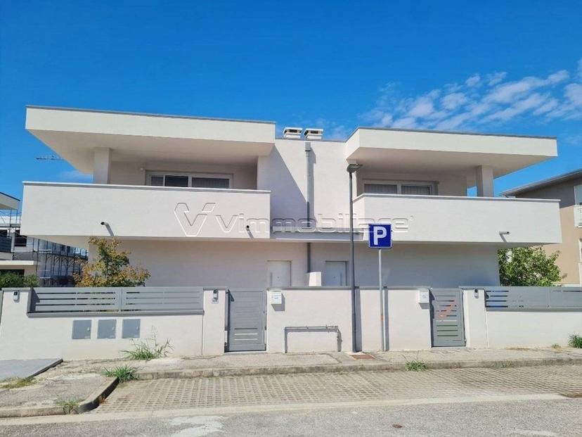Villa a schiera via Marinetti 137, Centro, Noventa Vicentina — foto 4 di 7