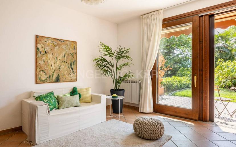 Villa a schiera via Gattirolo 46, Laveno-Mombello — foto 22 di 26