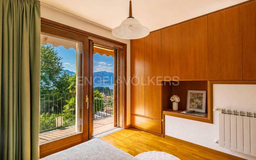 Villa a schiera via Gattirolo 46, Laveno-Mombello — foto 12 di 26
