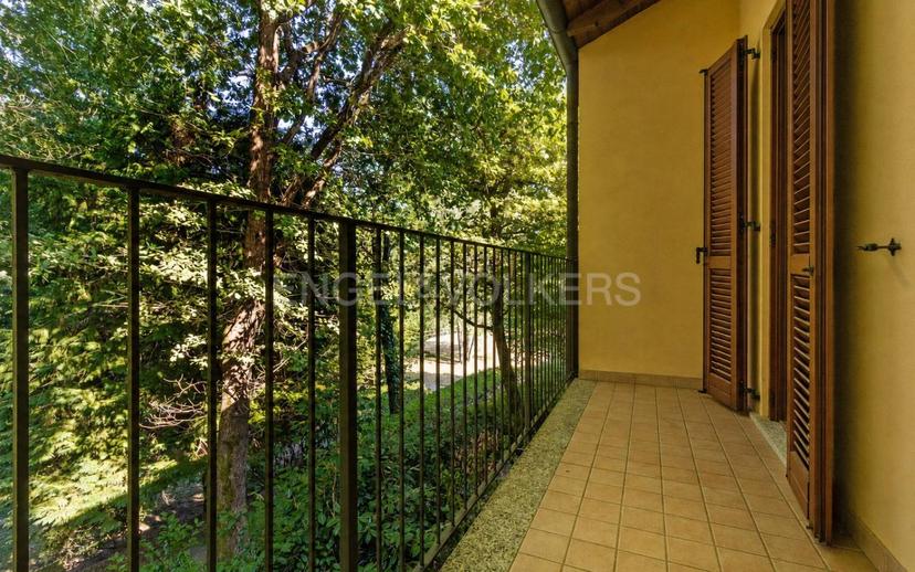 Villa a schiera via Gattirolo 46, Laveno-Mombello — foto 11 di 26