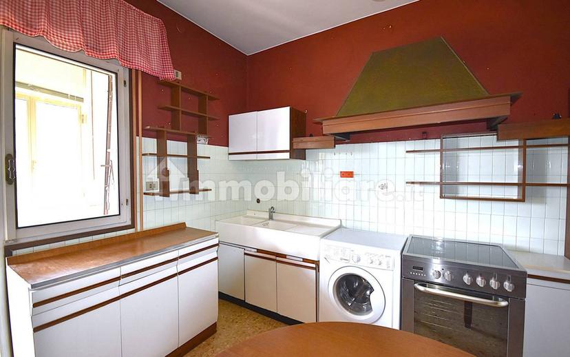 Appartamento via 28 Aprile 6, Centro, San Donà di Piave — foto 32 di 45