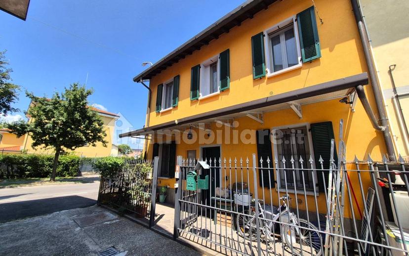 Bilocale via Dante 8, Centro, Siziano — foto 2 di 16