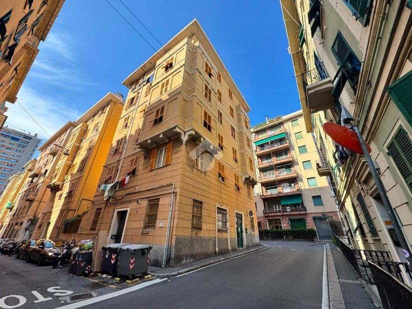 Quadrilocale via Giacomo Balbi Piovera 22, Sampierdarena, Genova