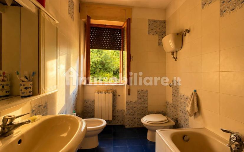 Villa bifamiliare via Stazione 21, Osteria Del Gatto, Fossato di Vico — foto 12 di 59