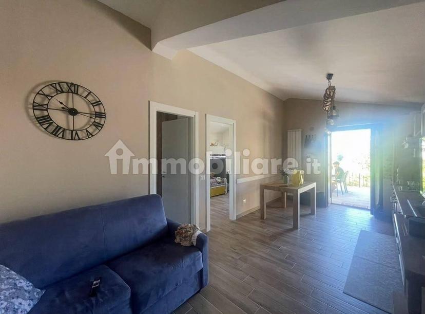 Trilocale via L'Aquila, Centro, Castel di Sangro — foto 4 di 10