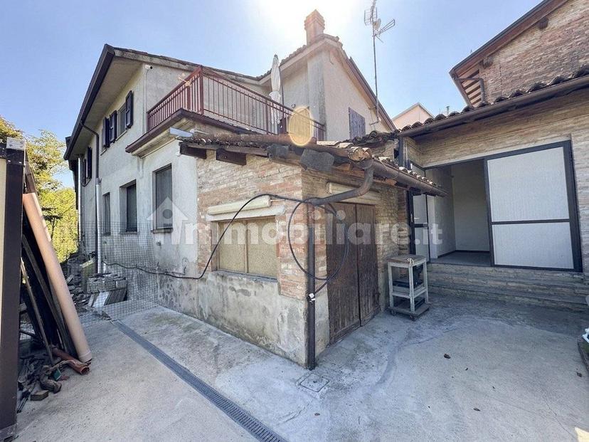 Villa a schiera via Rivalta 11, Lesignano de' Bagni — foto 2 di 31