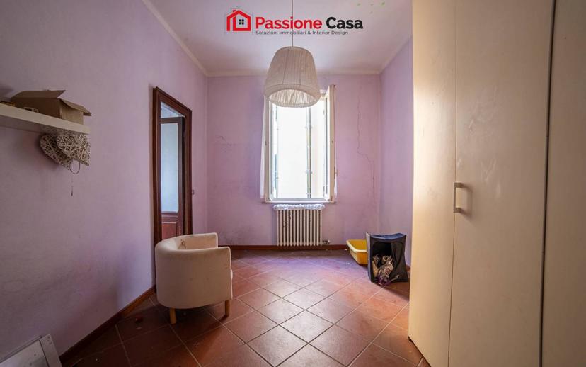 Villa plurifamiliare, da ristrutturare, 410 m², Villetta, Parma — foto 3 di 14