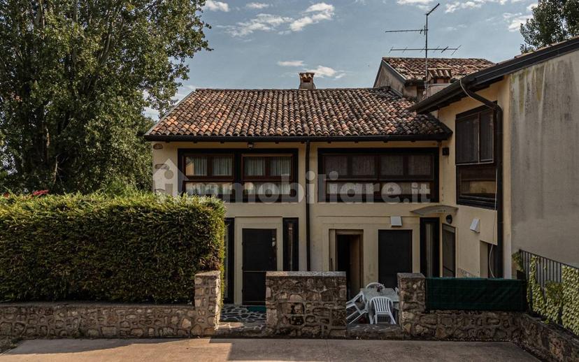 Villa a schiera via Pontara Sandri, Castiglione, Verona — foto 4 di 19