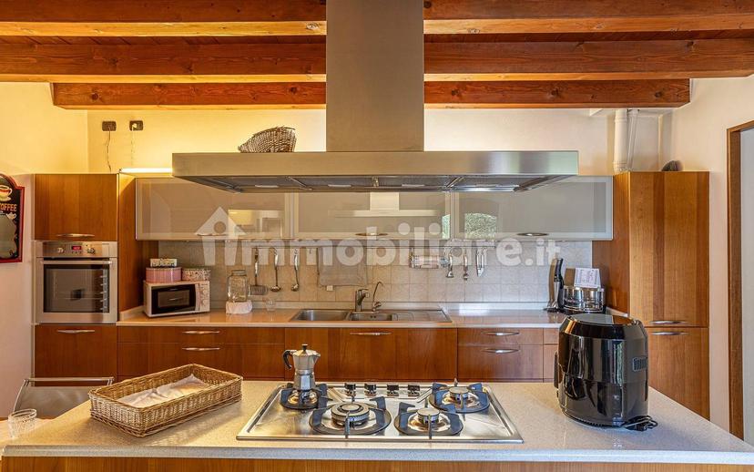 Villa a schiera via Pontara Sandri, Castiglione, Verona — foto 10 di 19