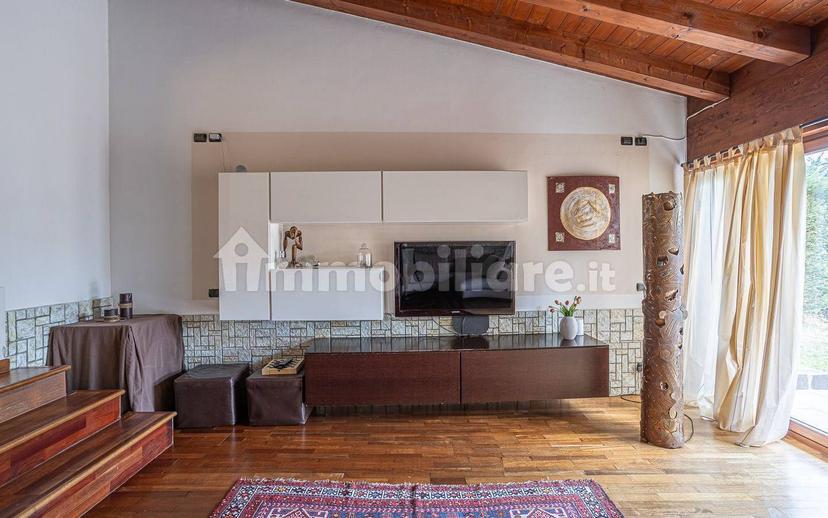 Villa a schiera via Pontara Sandri, Castiglione, Verona — foto 3 di 19