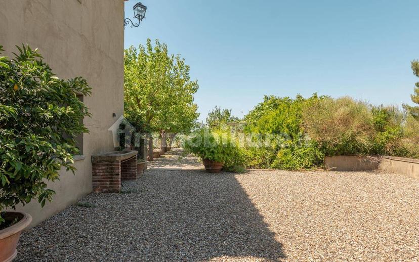 Casale via Don Pietro Nardini, Casale Marittimo — foto 32 di 48