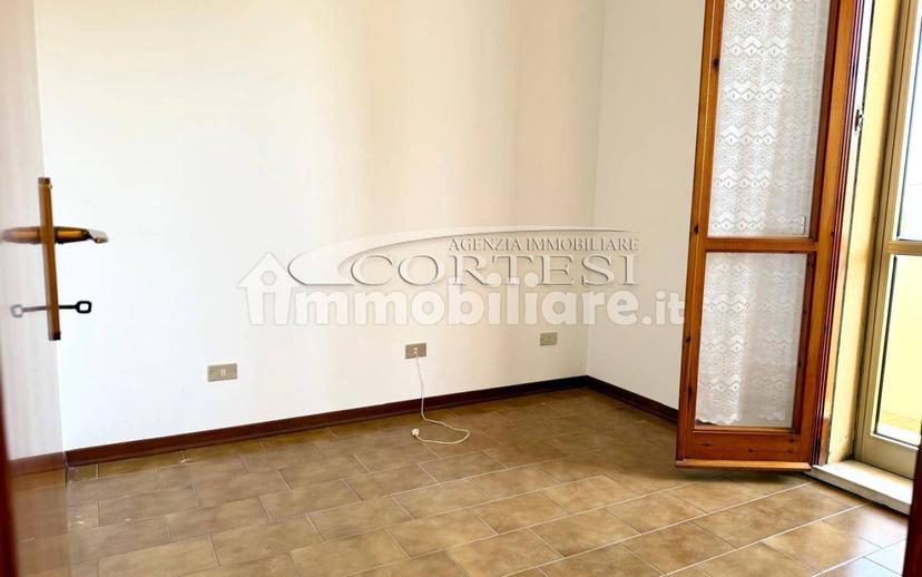 Trilocale Strada Nazionale Adriatica Sud 76, Torrette - Ponte Sasso, Fano — foto 3 di 33