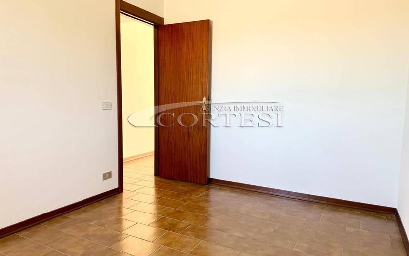 Trilocale Strada Nazionale Adriatica Sud 76, Torrette - Ponte Sasso, Fano — foto 17 di 33