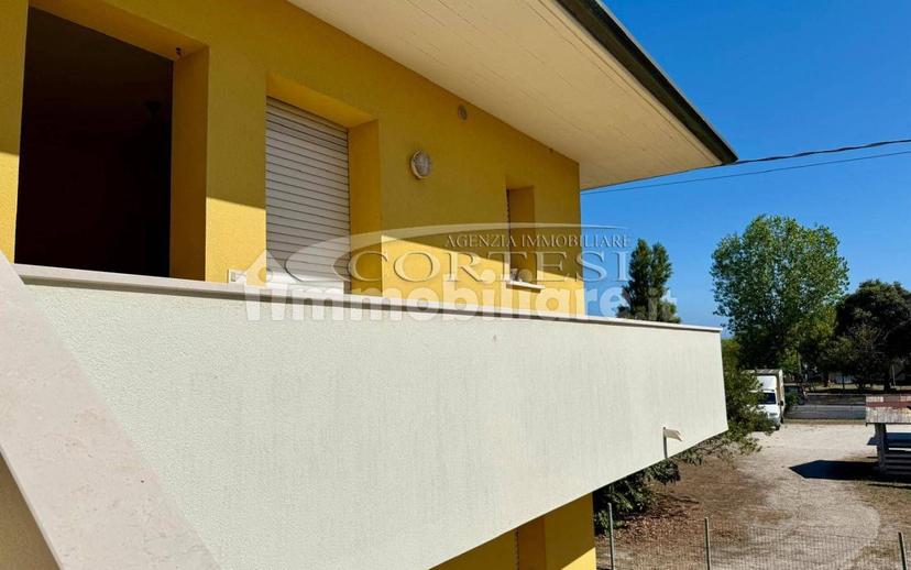 Trilocale Strada Nazionale Adriatica Sud 76, Torrette - Ponte Sasso, Fano — foto 15 di 33