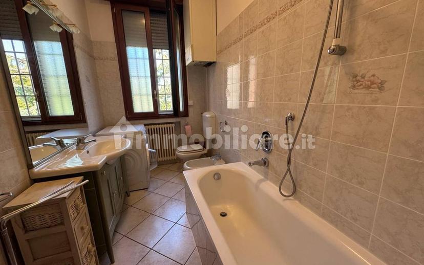Bilocale via Giuseppe Garibaldi 66, Centro, Garibaldi, Casalecchio di Reno — foto 2 di 13