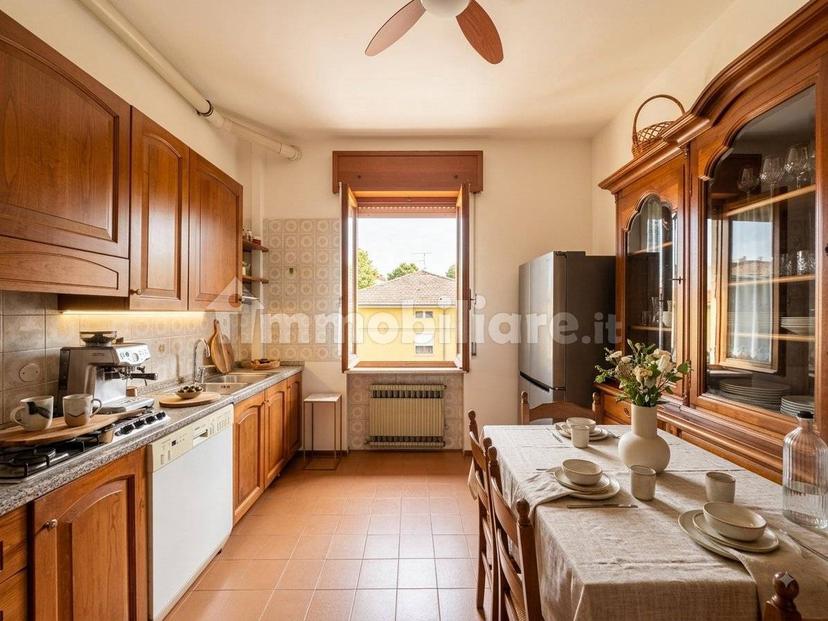Trilocale buono stato, secondo piano, Basilicanova, Montechiarugolo — foto 17 di 19