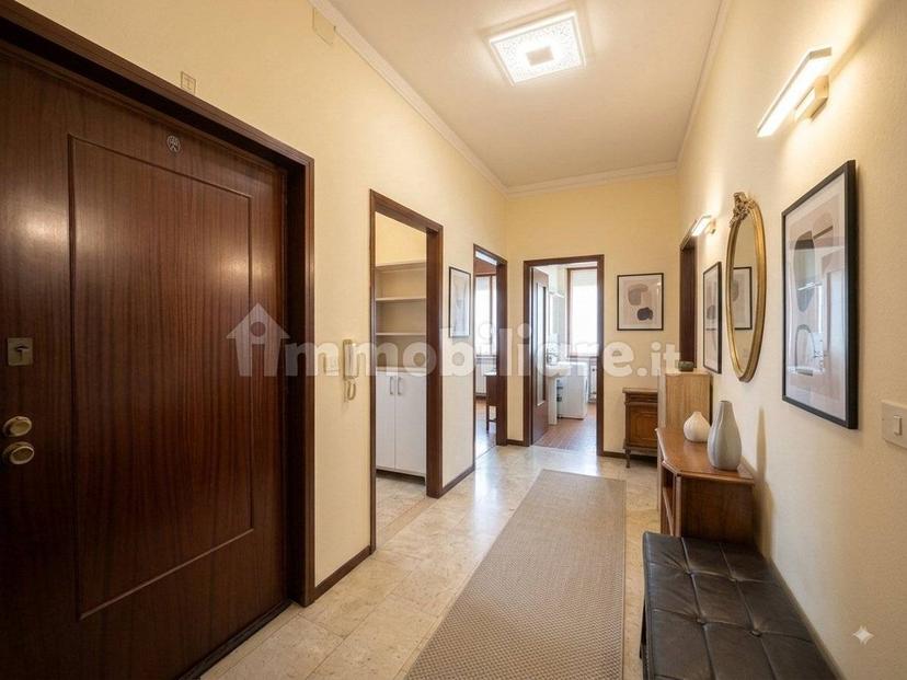 Trilocale buono stato, secondo piano, Basilicanova, Montechiarugolo — foto 6 di 19