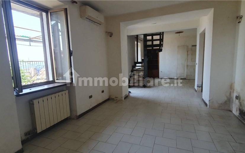 Terratetto unifamiliare via Nicola Zonder 6, San Carlo - Antona, Massa — foto 6 di 11