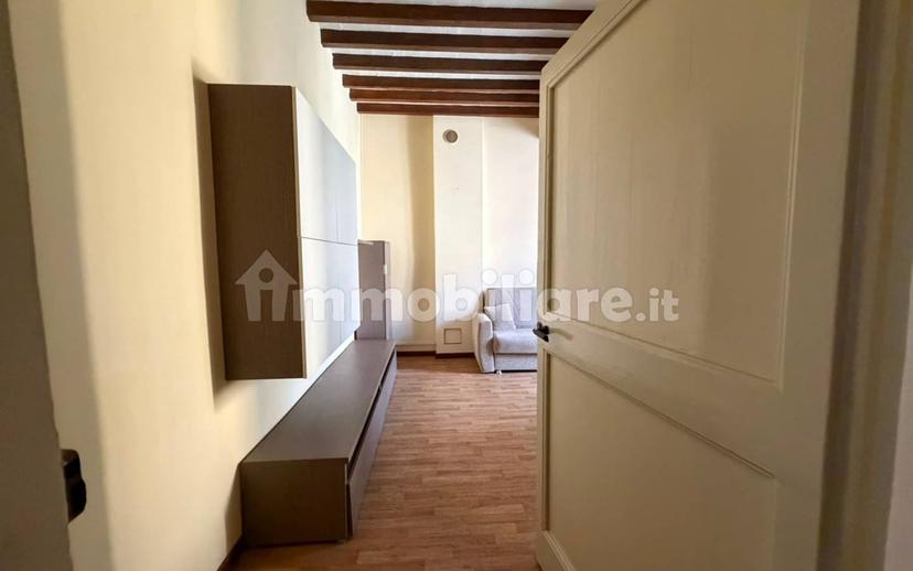 Bilocale via Vittorio Veneto, Centro, Collecchio — foto 3 di 13