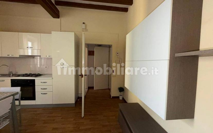 Bilocale via Vittorio Veneto, Centro, Collecchio — foto 4 di 13