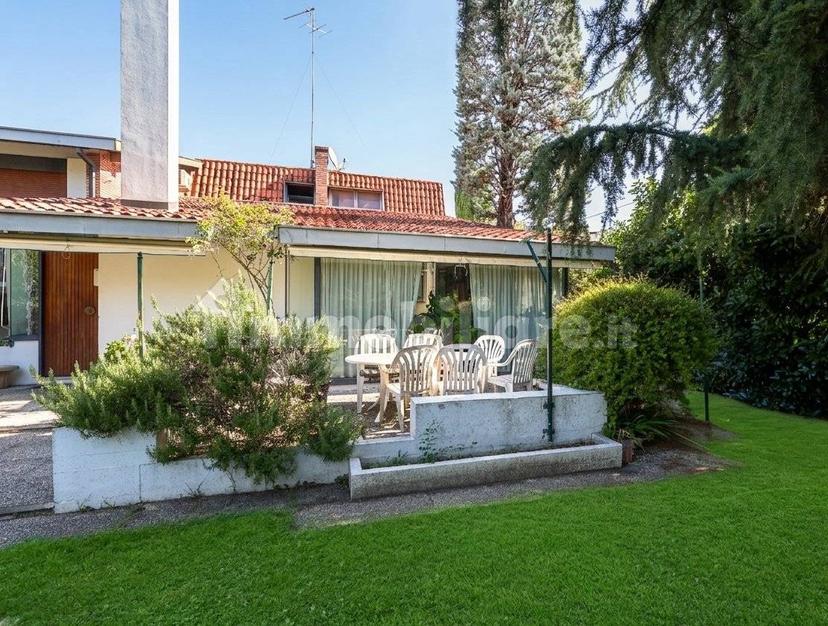 Villa bifamiliare via Roma, Dosson, Casier — foto 9 di 16