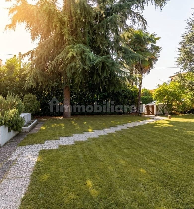 Villa bifamiliare via Roma, Dosson, Casier — foto 5 di 16