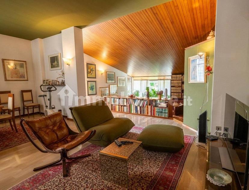 Villa bifamiliare via Roma, Dosson, Casier — foto 14 di 16