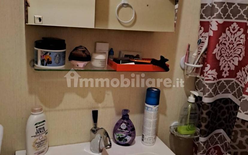 Monolocale Schia, Tizzano Val Parma — foto 13 di 17