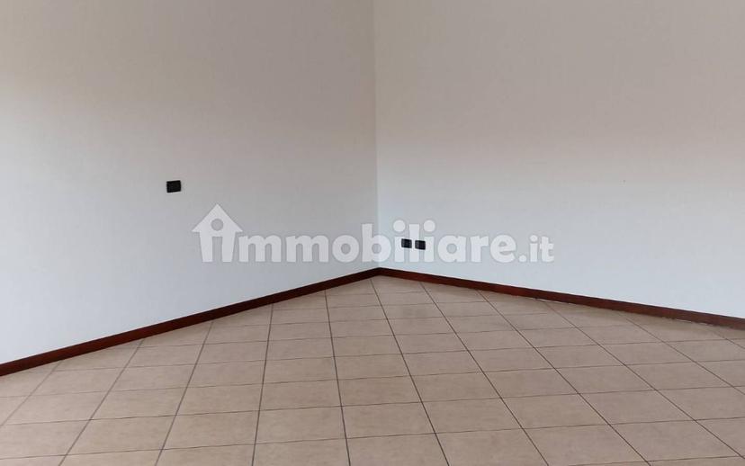 Trilocale via Camillo Benso di Cavour, Centro, Bolgare — foto 10 di 10
