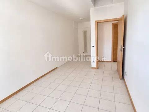 Trilocale via Vincenzo Lancia, Oltrisarco - Aslago, Bolzano — foto 10 di 13