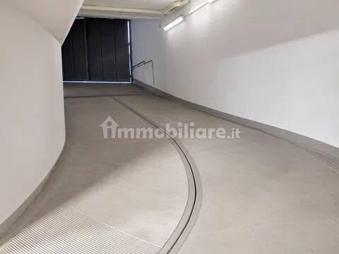 Trilocale via Vincenzo Lancia, Oltrisarco - Aslago, Bolzano — foto 5 di 13