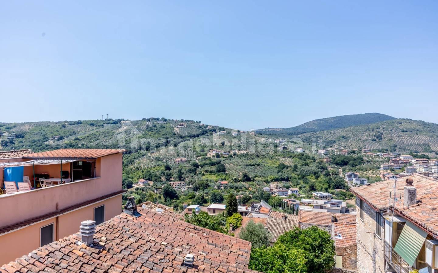 Quadrilocale via San Vito e Stella, Centro, Priverno