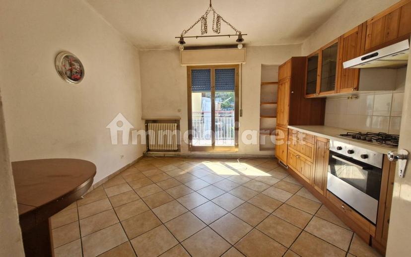 Quadrilocale piazza Torquato Tasso, Centro, Serramazzoni — foto 2 di 15