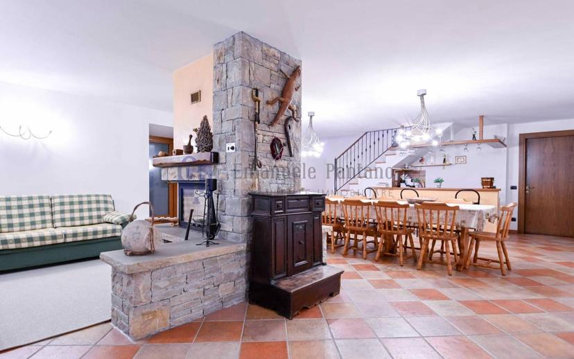 Villa plurifamiliare via Don Luigi Belotti 63, Centro, Grumello del Monte — foto 15 di 55